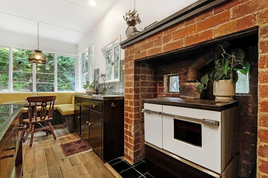 Harrys House Warburton - Peaceful Riverside Cottage In The Perfect Location Exterior foto